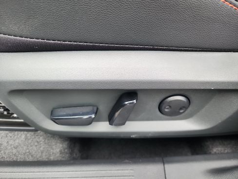 New 2026 Nissan Rogue SV AWD/4WD image 12
