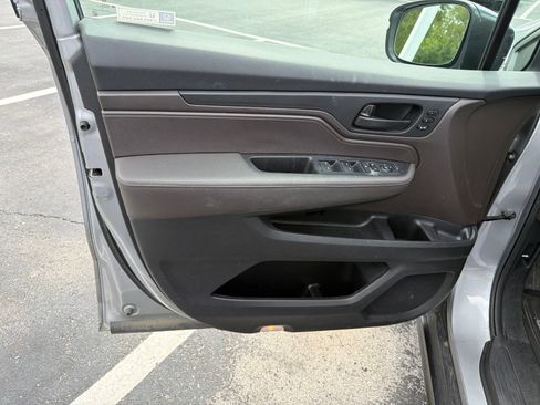 Used 2022 Honda Odyssey EX-L image 10