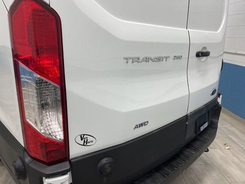 Used 2024 Ford Transit 250 148 High Roof Extended AWD w/ Load Area Protection Package image 26
