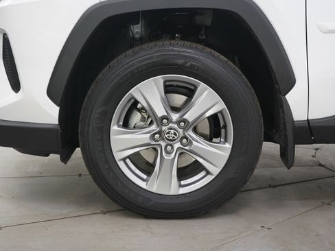 Used 2024 Toyota RAV4 XLE image 29