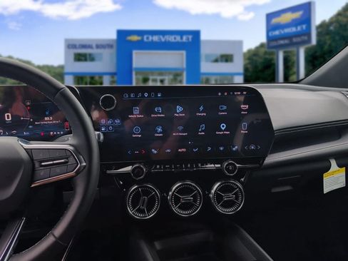 Used 2025 Chevrolet Blazer EV LT AWD/4WD image 22
