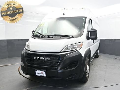 Used 2023 RAM ProMaster 2500 FWD image 2