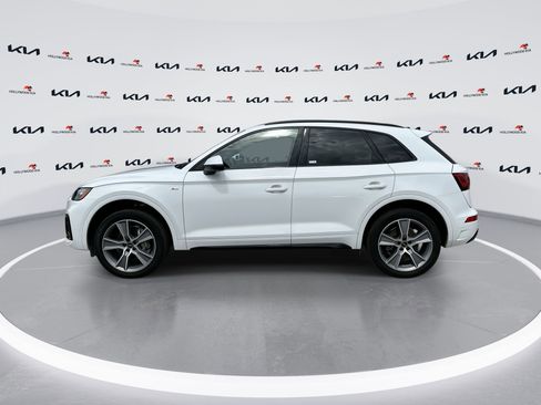 Used 2025 Audi Q5 2.0T Premium image 5