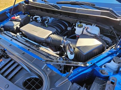 Used 2023 Chevrolet Silverado 1500 RST w/ Z71 Off-Road Package AWD/4WD image 21