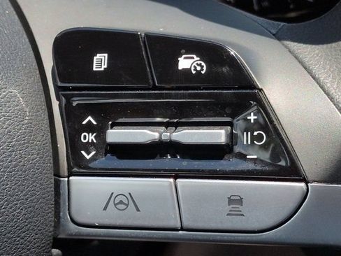 Certified 2023 Hyundai Tucson SEL FWD image 25