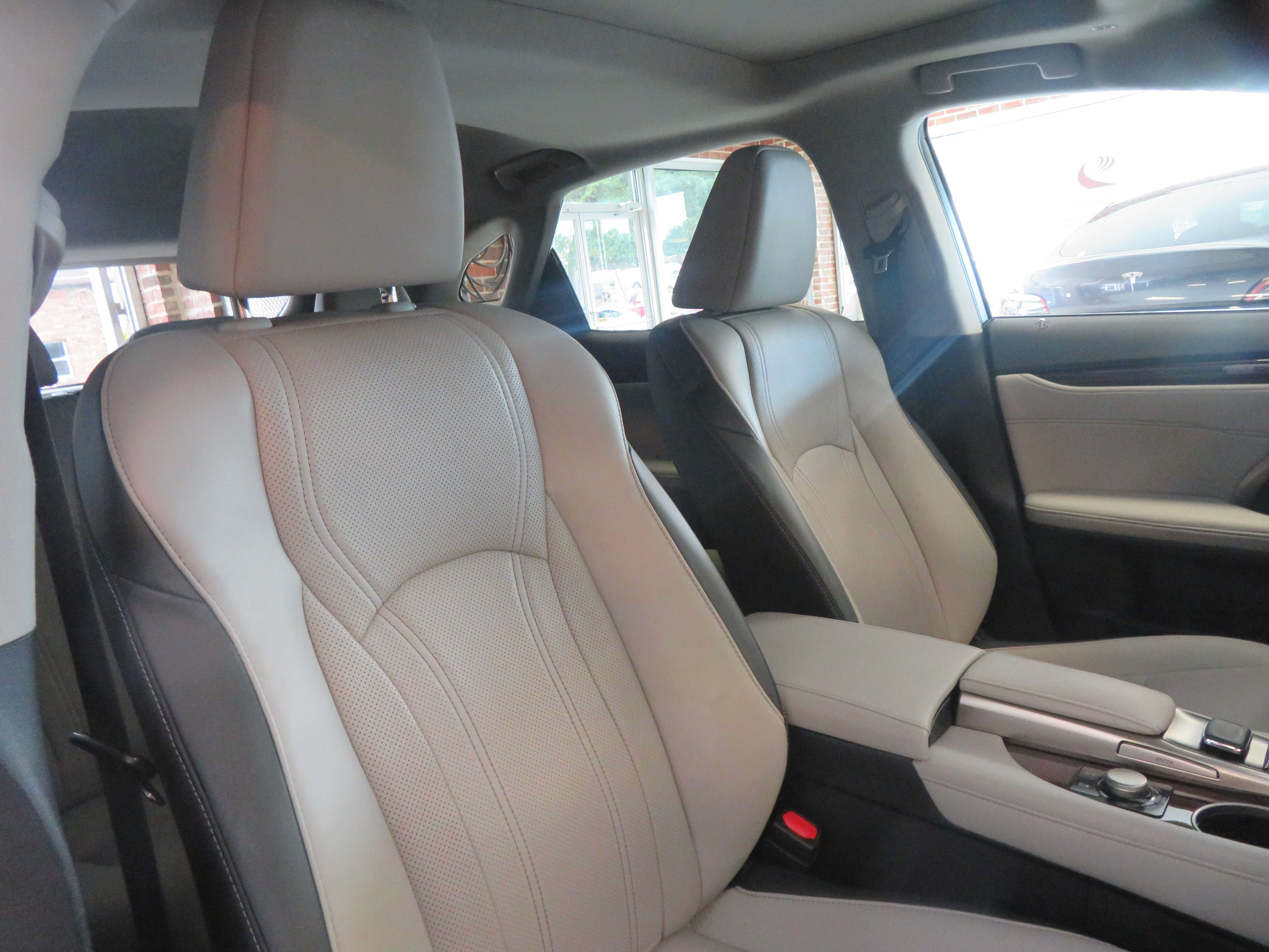 Used 2016 Lexus RX 350 AWD w/ Premium Package image 27
