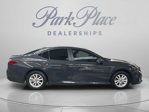 Used 2026 Toyota Camry LE FWD image 6