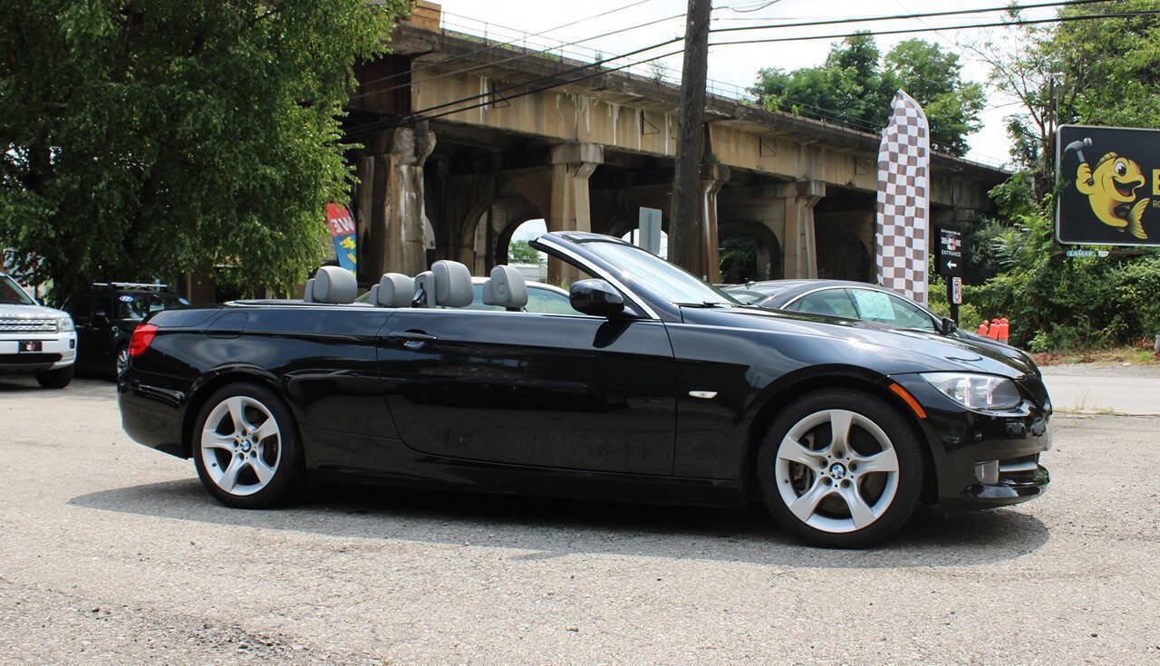 Used 2013 BMW 335i Convertible RWD image 12