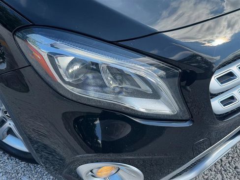 Used 2020 Mercedes-Benz GLA 250 4MATIC image 18