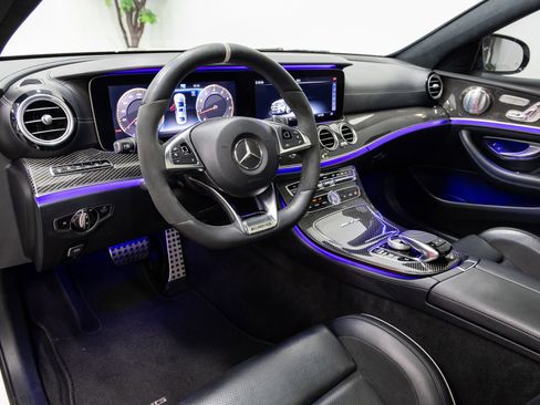 Used 2018 Mercedes-Benz E 63 AMG S image 6