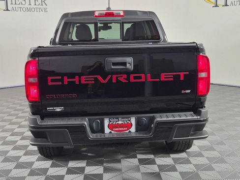 Used 2022 Chevrolet Colorado LT w/ Redline Special Edition RWD image 6