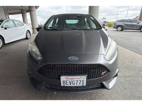 Used 2018 Ford Fiesta ST FWD image 3