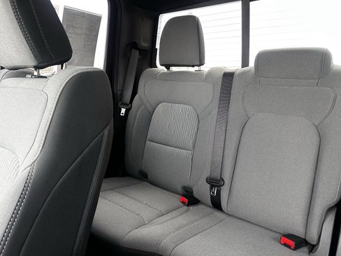 Used 2023 RAM 1500 Big Horn AWD/4WD image 12