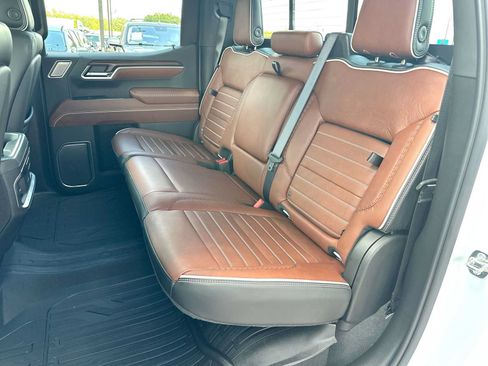 Used 2026 GMC Sierra 1500 Denali Ultimate AWD/4WD image 23