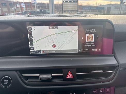 Used 2024 Kia Seltos EX image 15