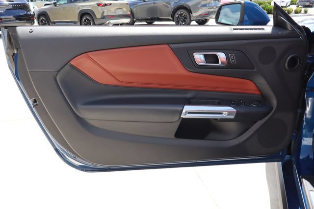 Used 2024 Ford Mustang Premium RWD image 31