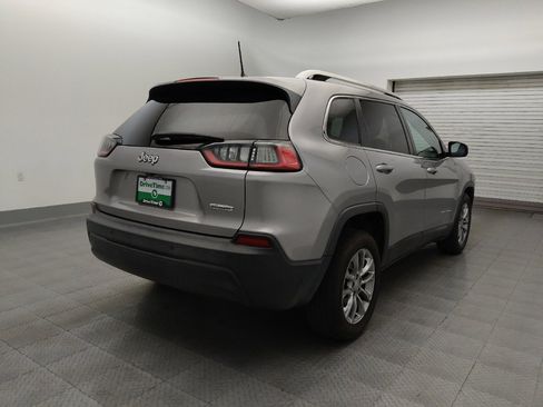 Used 2019 Jeep Cherokee Latitude Plus w/ Comfort/Convenience Group image 9