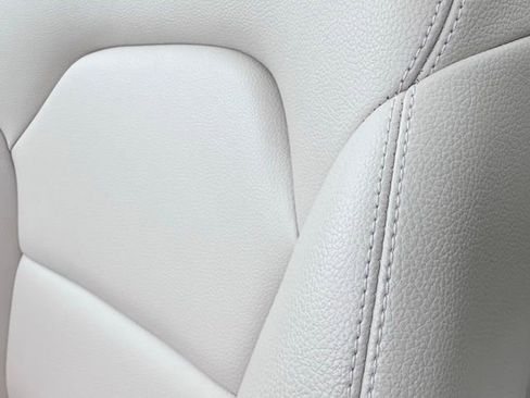 Used 2019 Mercedes-Benz GLA 250 4MATIC image 21