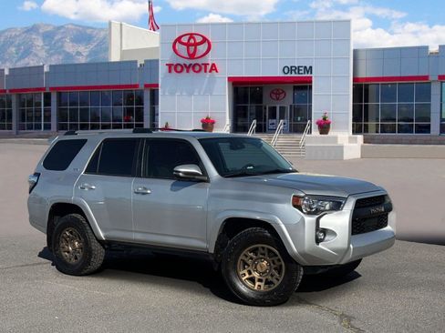 Used 2023 Toyota 4Runner SR5 Premium AWD/4WD image 1