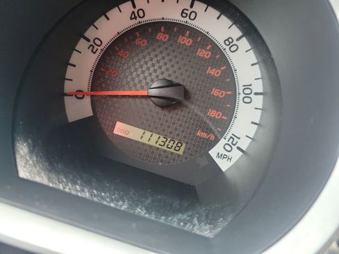 Used 2015 Toyota Tacoma PreRunner image 31