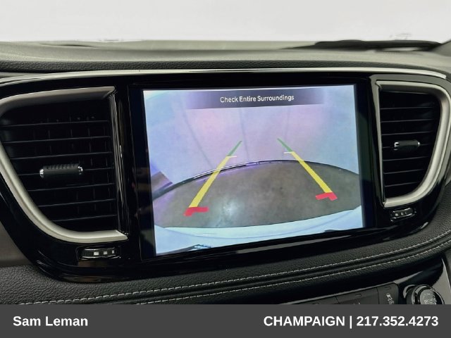 New 2027 Chrysler Pacifica Select FWD image 13