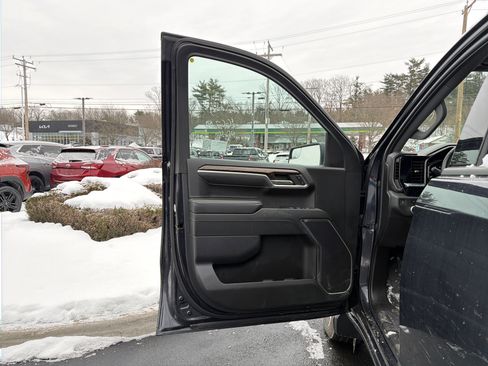 Certified 2023 GMC Sierra 1500 Elevation image 11