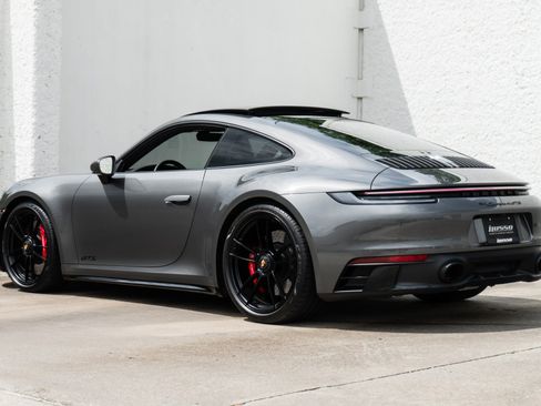 Used 2024 Porsche 911 Carrera 4 GTS AWD/4WD image 9