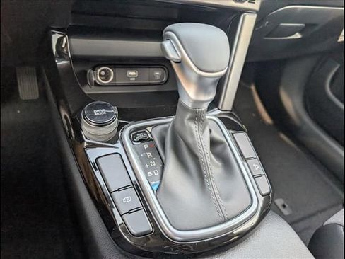 New 2026 Kia Seltos S image 11