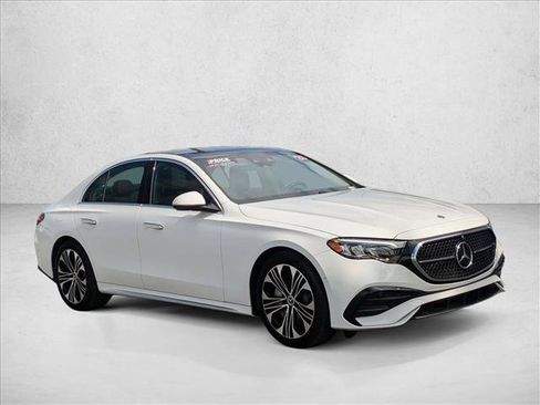 Certified 2025 Mercedes-Benz E 450 4MATIC Sedan image 6