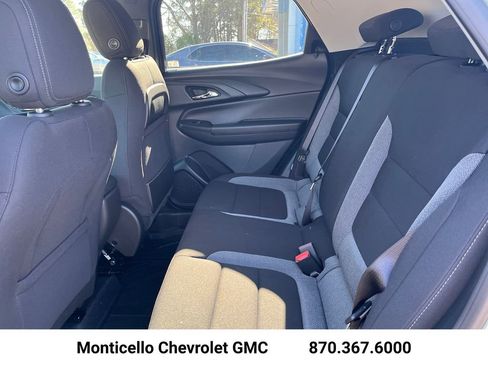 New 2026 Chevrolet TrailBlazer LT w/ Driver Confidence Package image 25