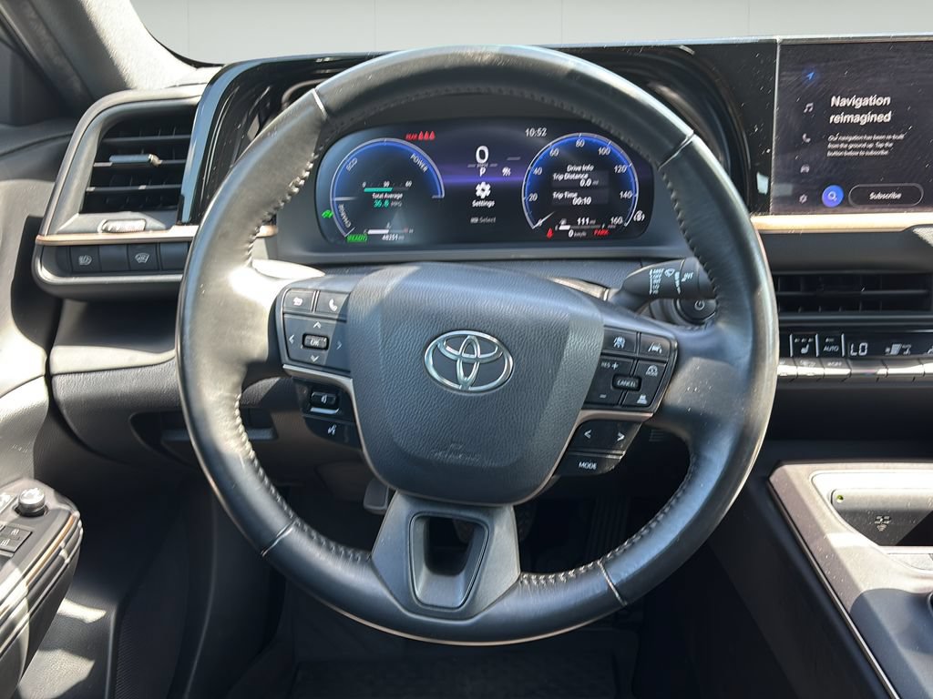 Used 2023 Toyota Crown AWD/4WD image 25