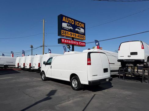 Used 2020 Chevrolet Express 3500 3500 3dr Extended Cargo Van w/ Driver Convenience Package image 2