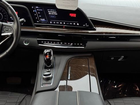 Certified 2024 Cadillac Escalade Sport Platinum w/ LPO, ONYX Package image 27