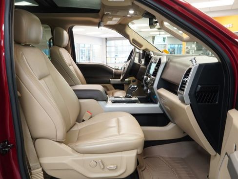 Used 2018 Ford F150 Lariat w/ Equipment Group 502A Luxury image 25