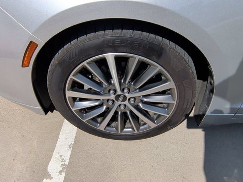 Used 2017 Lincoln MKZ Premiere FWD image 9