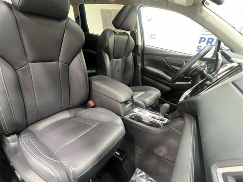 Used 2024 Subaru Ascent Limited w/ Technology Package image 26