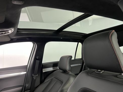 Used 2024 Jeep Wagoneer Launch Edition image 25