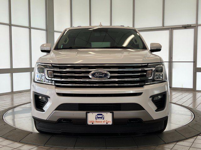 Used 2018 Ford Expedition Max XLT w/ Equipment Group 202A AWD/4WD image 2