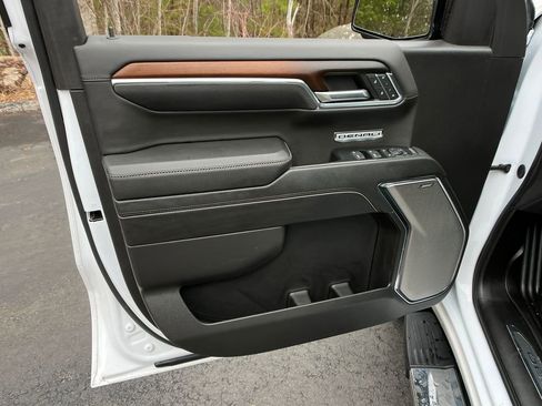 Used 2024 GMC Sierra 1500 Denali image 11