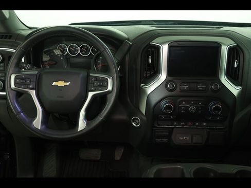 Certified 2021 Chevrolet Silverado 1500 LT w/ Bed Protection Package AWD/4WD image 22