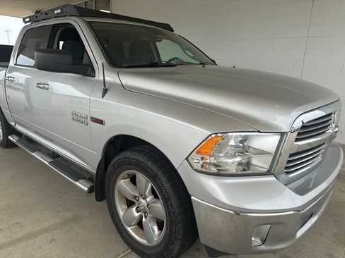 Used 2015 RAM 1500 Big Horn AWD/4WD image 3