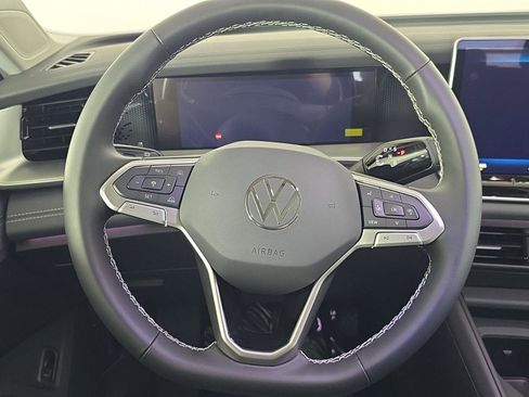 New 2026 Volkswagen Tiguan SE AWD/4WD image 15
