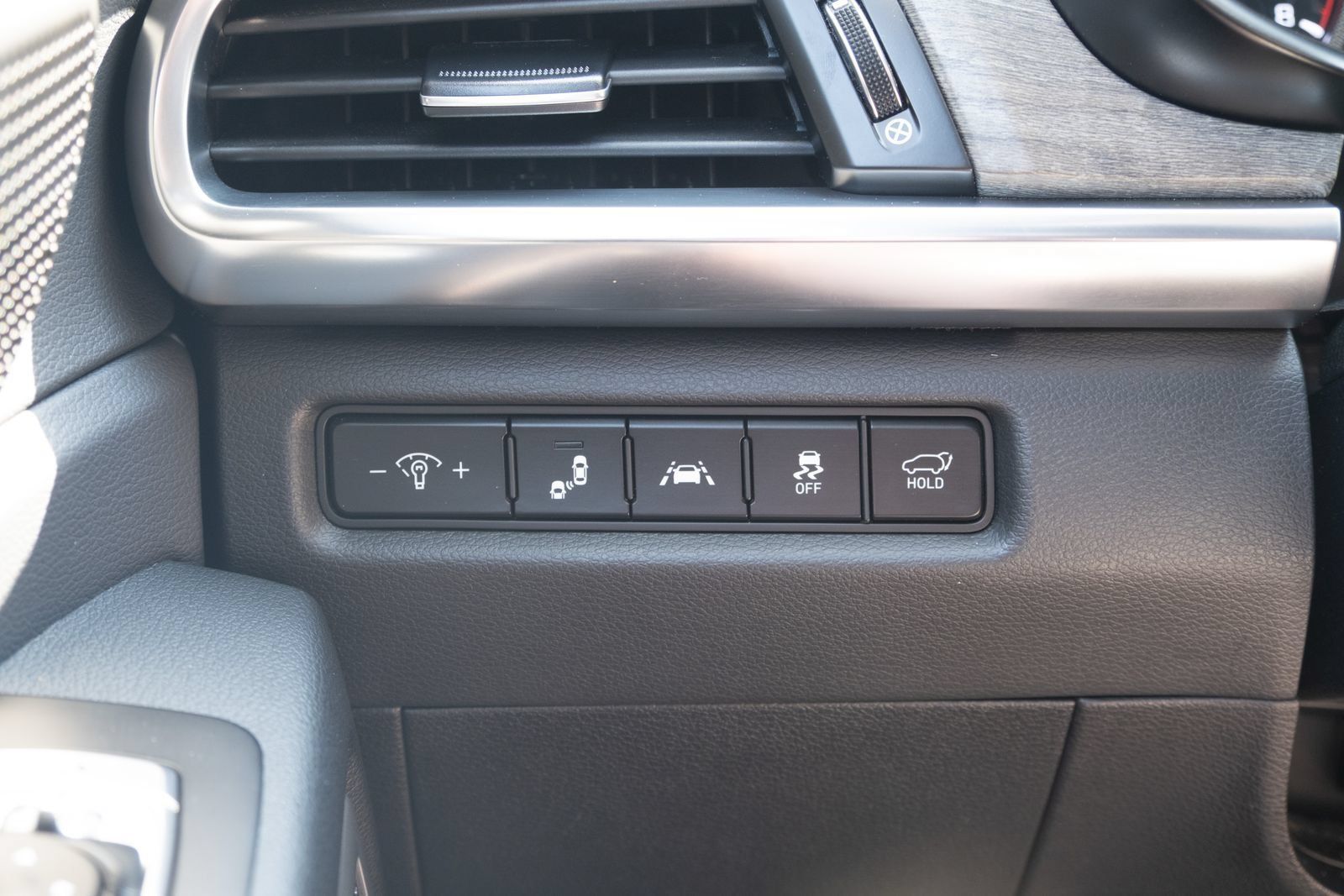 Used 2022 Kia Telluride EX w/ Towing Package AWD/4WD image 10