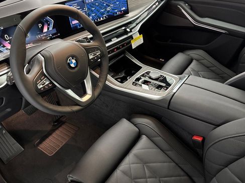 Used 2026 BMW X5 sDrive40i w/ Premium Package image 4