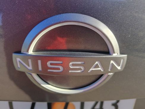 Used 2024 Nissan Sentra SV FWD image 10