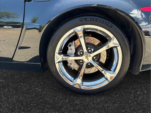 Used 2013 Chevrolet Corvette Grand Sport w/ 3LT Preferred Equipment Group image 13