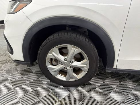 Used 2023 Honda HR-V LX image 11