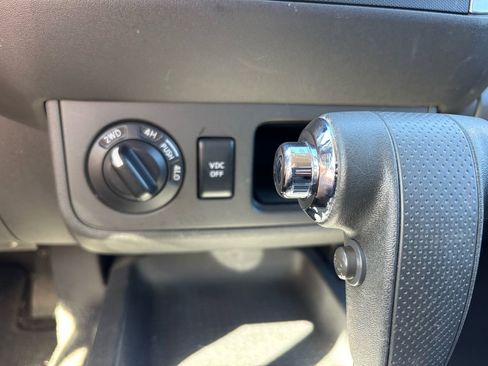 Used 2011 Nissan Xterra S w/ 4X4 Value Package image 24