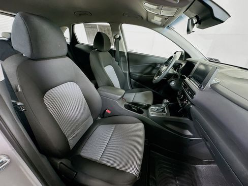 Certified 2022 Hyundai Kona SE image 25