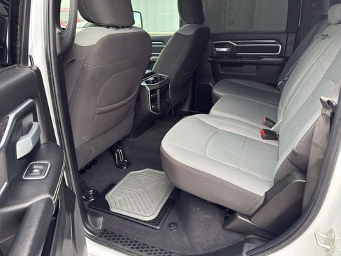 Used 2024 RAM 2500 Big Horn w/ Off Road Package image 11